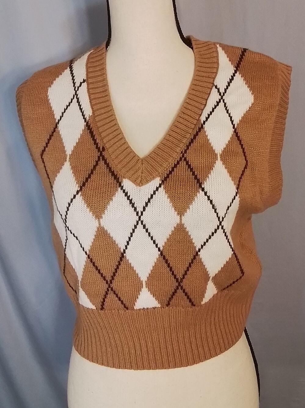 Love Tree; Brown argyle knit vest
